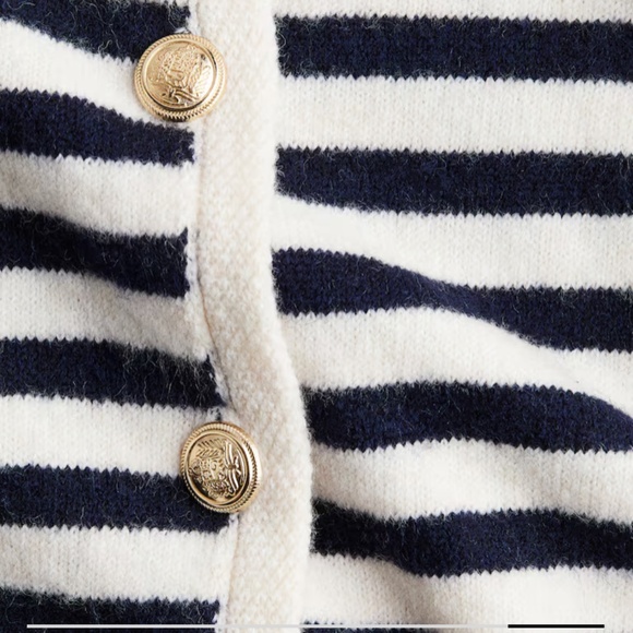 H&M Crewneck Cardigan Sweater.NWT. - Picture 5 of 5